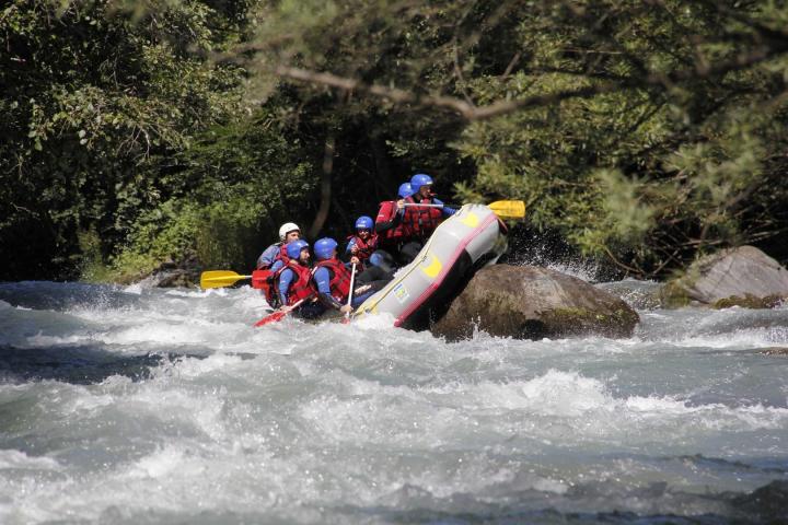 Extreme feelings in rafting