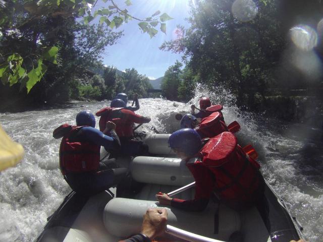 Create a rafting sportive team !