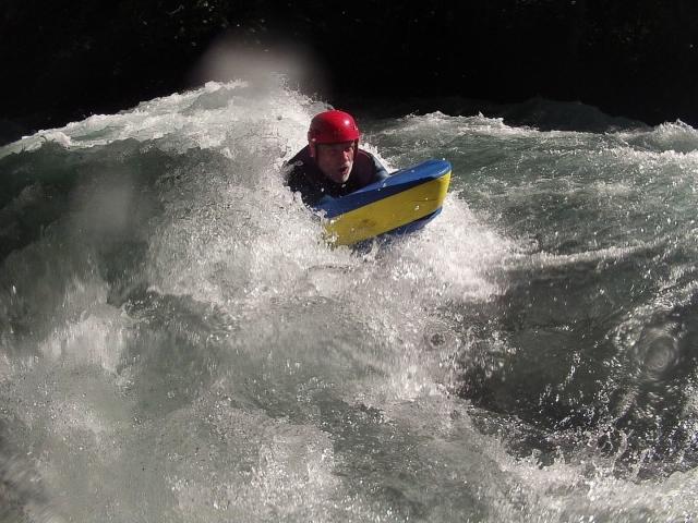 waves and rapids hydrospeed