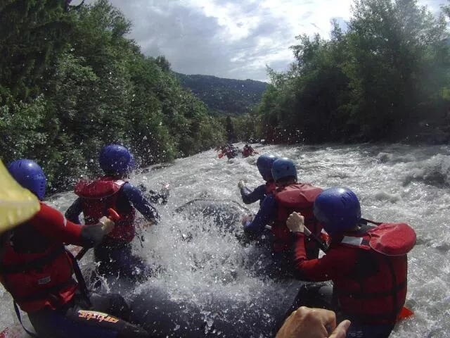 Public plutôt sportif rivière rafting